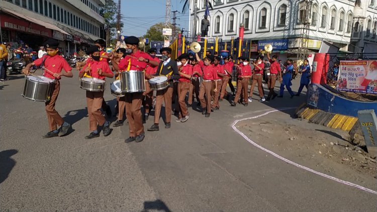 नसीहत का पाठ: यातायात पखवाड़े का आगाज, पहले देंगे नियमों की सीख, फिर करेंगे नियमानुसार कार्रवाई- एडीएम