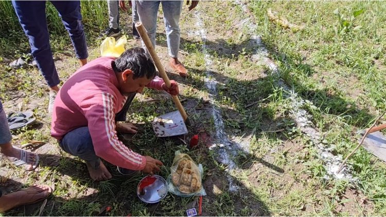 भूमि पूजन कर रखी गई बजरंग व्यायामशाला की नींव