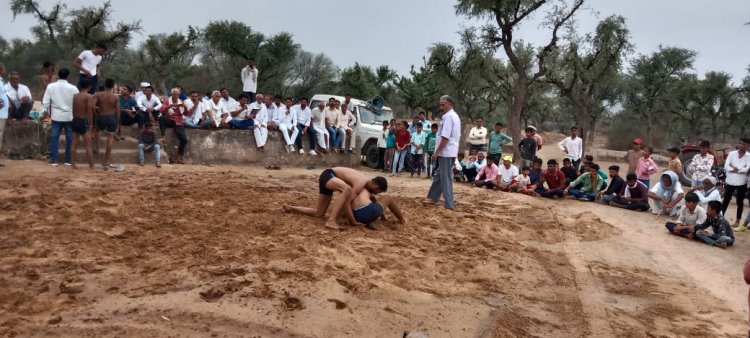 पचलंगी के हंसनला बालाजी धाम के दो दिवसीय मेले का हवन व  कुश्ती दंगल के साथ समापन हुआ