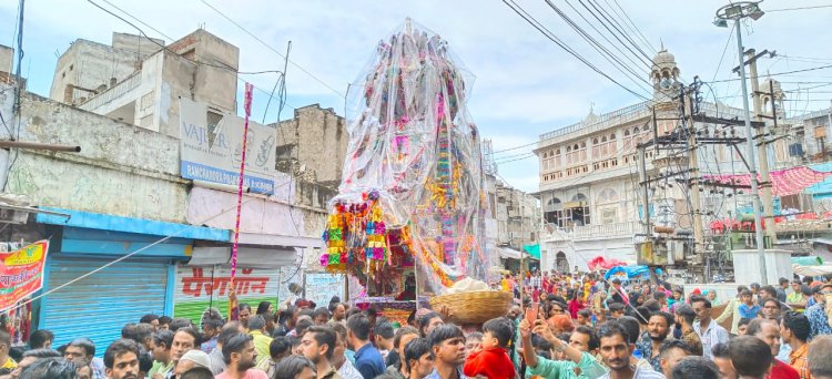 मोहर्रम के पर्व पर निकला ताज़िए का जुलूस: सुरक्षा के रहे पुख्ता इंतजाम