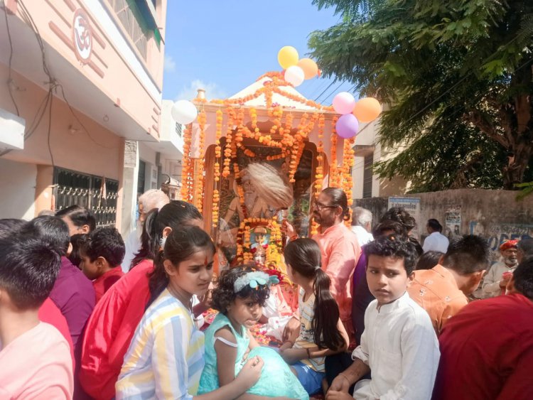 त्यागमूर्ति महर्षि दधीचि जयंती पर निकाली शोभायात्रा