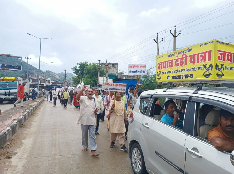 घुमंतु समुदाय के लोग जो आज भी सड़क और खुले में रहने को मजबूर क्या यही आजादी का अमृत महोत्सव: क्यो नही होती सुनवाई- पारस