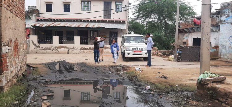 पद भार सँभालते ही अतिरिक्त विकास अधिकारी गौतम मुरारी का एक्शन मोड़: क्षेत्र में लंबित समस्याओ के त्वरित समाधान के दिए आदेश