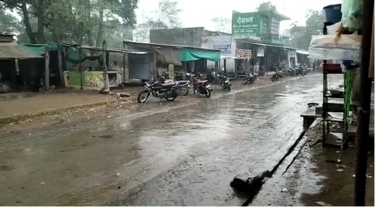 सर्दी की शुरुआत और बारिश की दस्तक: राजस्थान के कई जिलों में हो रही झमाझम बारिश, कुछ इलाकों में हुई ओलावृष्टि