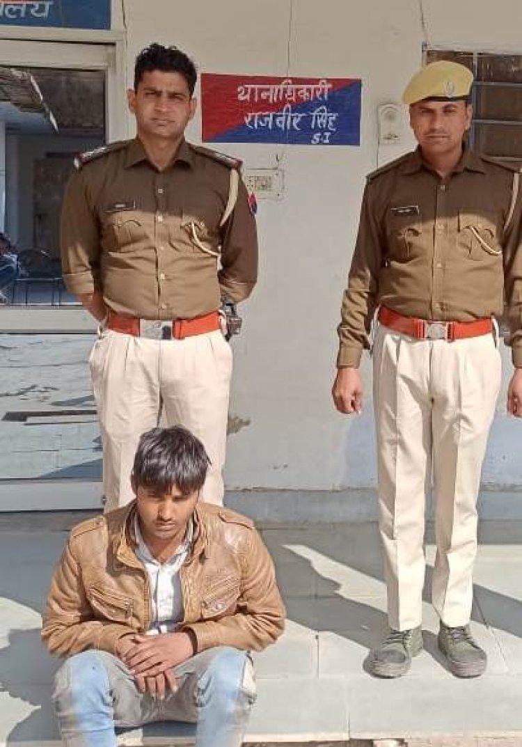 दो नाबालिग समेत तीन साइबर ठग पुलिस गिरफ्त में :एंड्राइड मोबाइल का विज्ञापन डालकर करते थे ठगी