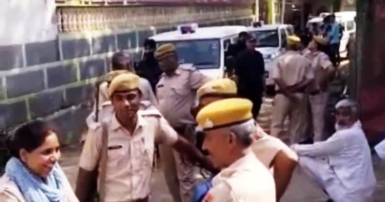 साइबर क्राइम ब्राच ने भारी पुलिस बल के साथ मेवात क्षेत्र मे दी दबिश: डेढ दर्जन अपराधी चढ़े पुलिस के हत्थे