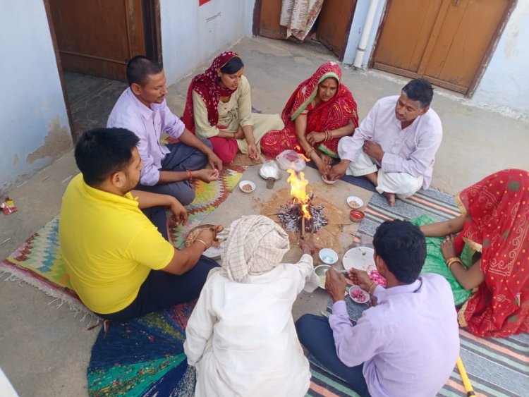 मावता में गायत्री परिवार द्वारा अलग-अलग स्थानो पर  यज्ञ करवाए