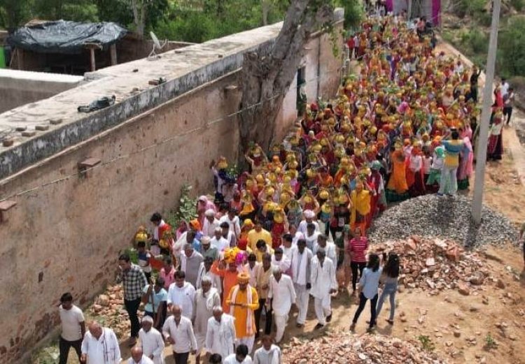 उकरूंद में कलश यात्रा के साथ हुआ श्रीमद भागवत सप्ताह ज्ञान यज्ञ की शुरुआत:यात्रा में उमड़ा जन सैलाब