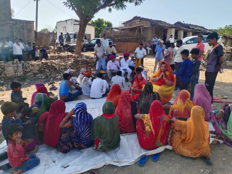 आकोला क्षेत्र में पेयजल और सड़क की बड़ी समस्या, सरकारों ने नहीं दिया इस क्षेत्र में ध्यान - भीण्डर