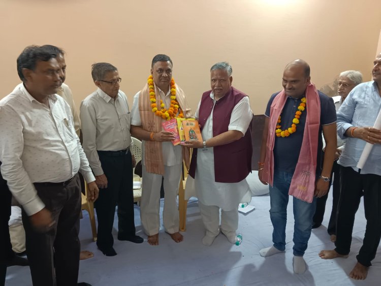 अखिल भारतीय अग्रवाल सम्मेलन दिल्ली ने अलवर जिला के अशोक बंसल जिलाध्यक्ष और प्रमोद सिंघानिया महामंत्री किए घोषित