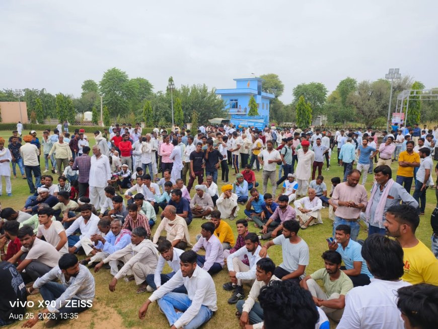 कांग्रेस के प्रभारी पहुंचे उदयपुरवाटी, दावेदारों ने दिखाई ताकत:  2किलोमीटर लम्बा चला काफिला