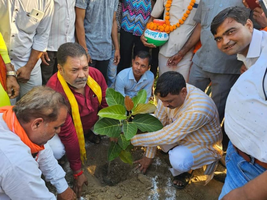 सांसद और विधायक ने डहरपुर कलां में मनाया मेरी माटी मेरा देश कार्यक्रम