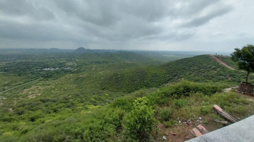 काश्मीर से कम नहीं है गुरलाँ : विभिन्न प्राकृतिक आभा में अपनी ओर करता है आकर्षित