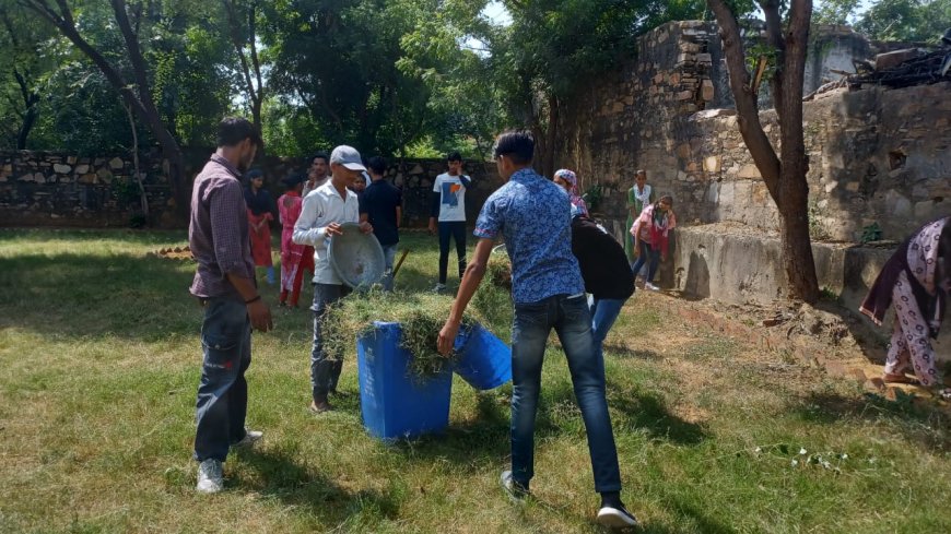 राजकीय महाविद्यालय खैरथल में श्रमदान कर मनाई गाँधी जयंती