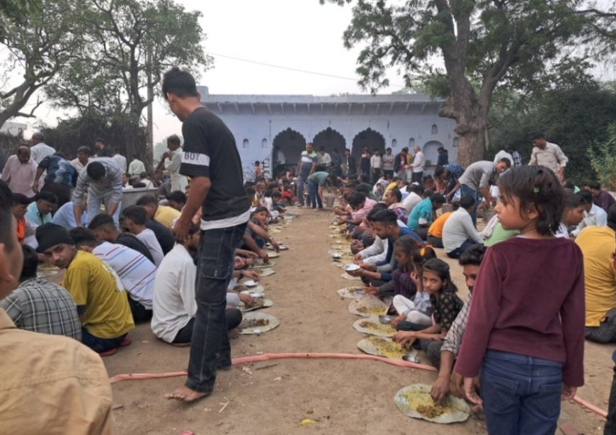 इन्द्र कुटी हनुमान मन्दिर पर अन्नकूट भंडारे का आयोजन