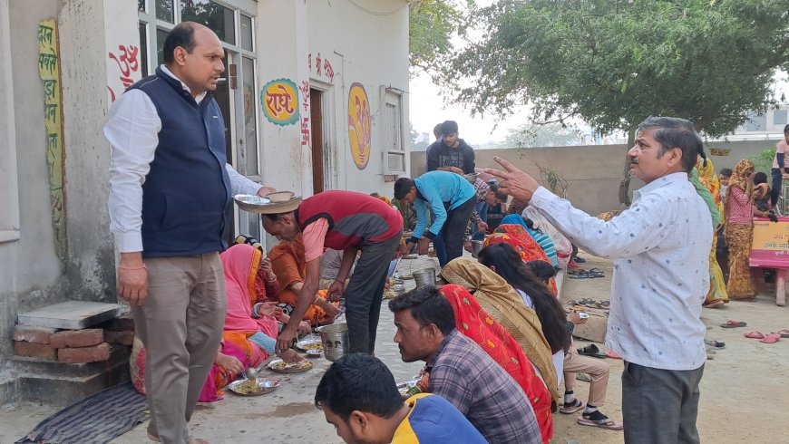 धुंधकुटी शनि देव मंदिर पर अन्नपूर्णा महाप्रसादी का हुआ आयोजन