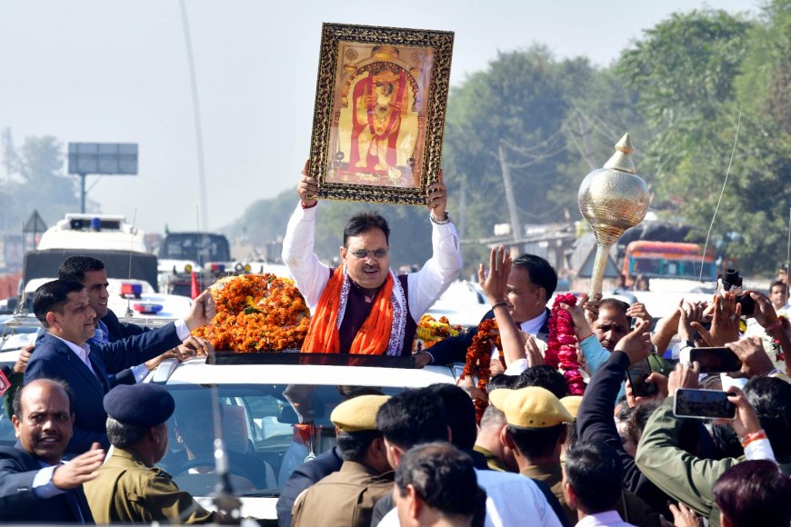 मुख्यमंत्री के गृह जिले में पहुंचने पर जनसैलाब ने बिछाए  पलक पांवड़े