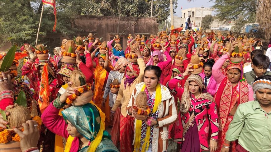 कलश यात्रा के साथ 7 दिवसीय श्रीमद्भागवत कथा शुरू: सत्संग सुनने से घर में रहेंगी शांतिः-राधेश्याम महाराज