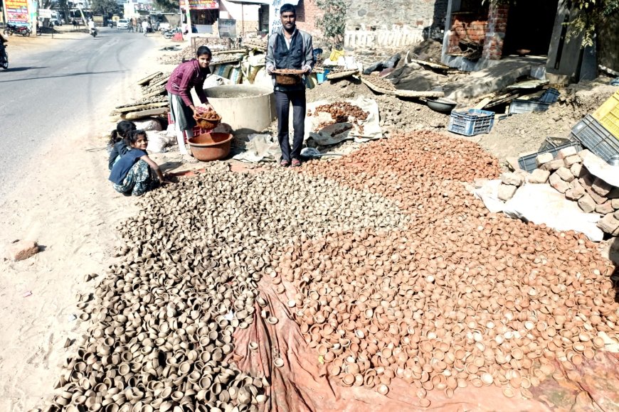 रैणी उपखंड क्षेत्र के ग्राम गढ़ीसवाईराम के मिट्टी के दीपकों से भी रोशन होगी अयोध्या नगरी