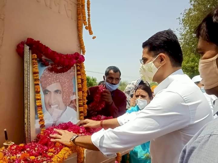 किसान नेता स्वर्गीय राजेश पायलट की 20वीं पुण्यतिथि पर सचिन पायलट सहित अनेक नेताओं ने दी भावभीनी श्रद्धांजलि