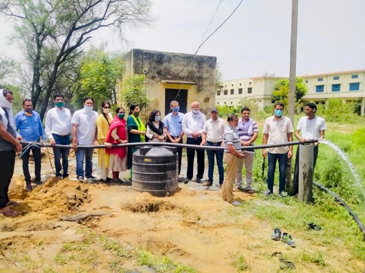 संतोष देवी चैरिटेबल ट्रस्ट ने बहरोड के राजकीय धर्मचन्द गांधी स्नातकोत्तर महाविद्यालय में पानी की समस्या से दिलाई निजात