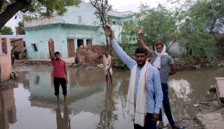 ग्राम पंचायत महलौनी के ग्रामीण नारकीय जीवन जीने को मजबूर