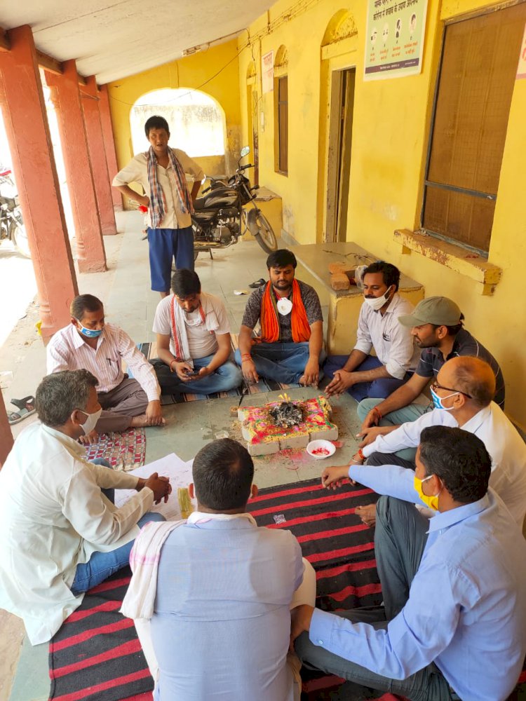 राजस्थान पटवार संघ के आहवान पर आज तहसील परिसर मे सरकार सदबुद्दि यज्ञ का किया गया आयोजन