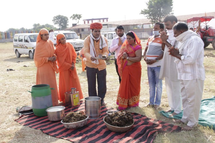 विश्व का प्रथम पंचगव्य निर्मित छात्रावास ताणा में निर्माणाधीन