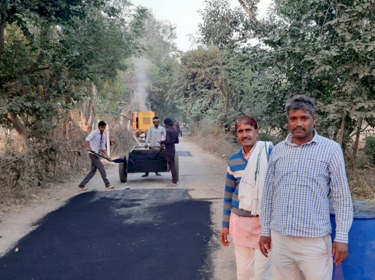 ग्राम थाना राजाजी से मांडल बास  को जाने वाली सड़क का निर्माण कार्य शुरू